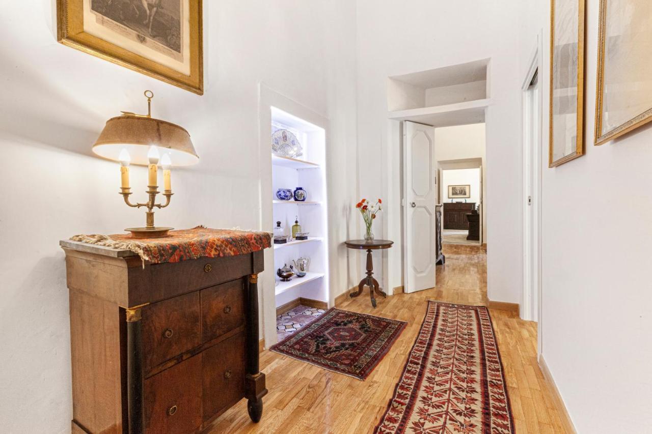 Teresella Suite Napoli Bagian luar foto