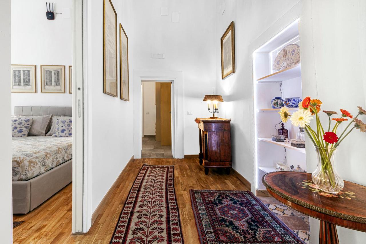 Teresella Suite Napoli Bagian luar foto