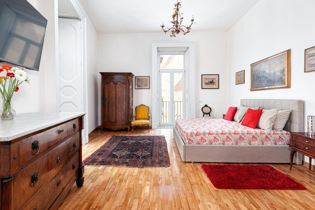 Teresella Suite Napoli Bagian luar foto
