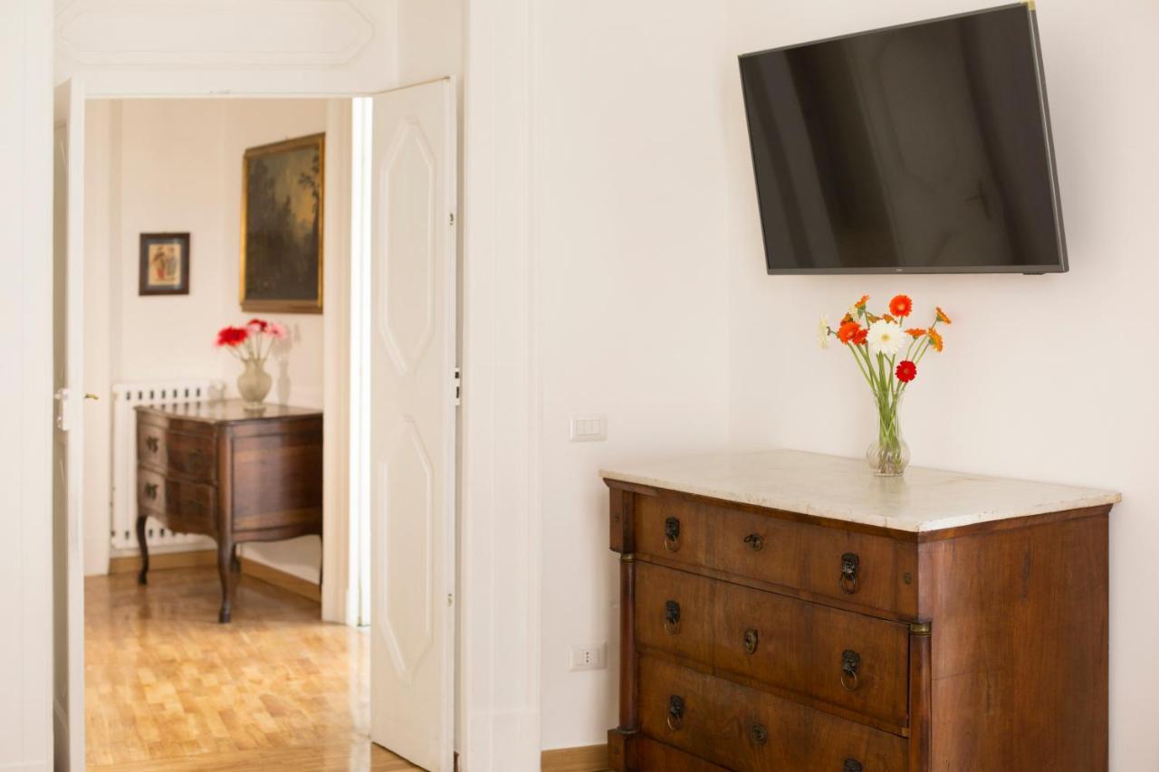 Teresella Suite Napoli Bagian luar foto