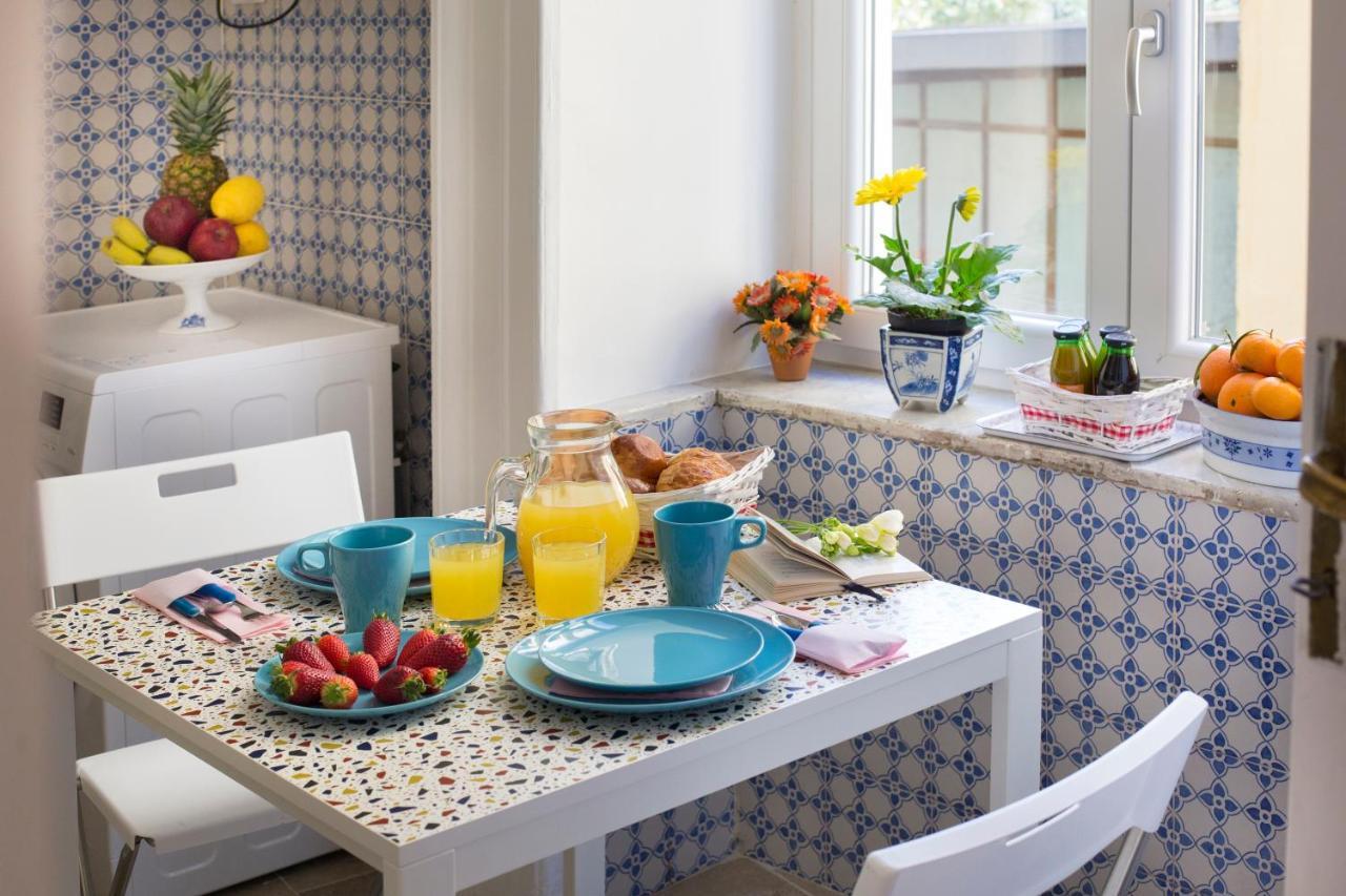 Teresella Suite Napoli Bagian luar foto