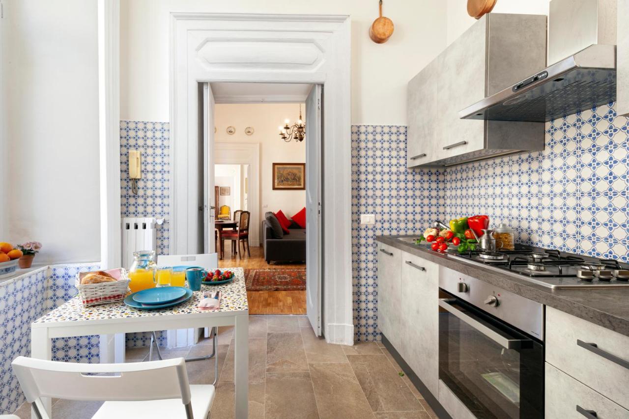 Teresella Suite Napoli Bagian luar foto
